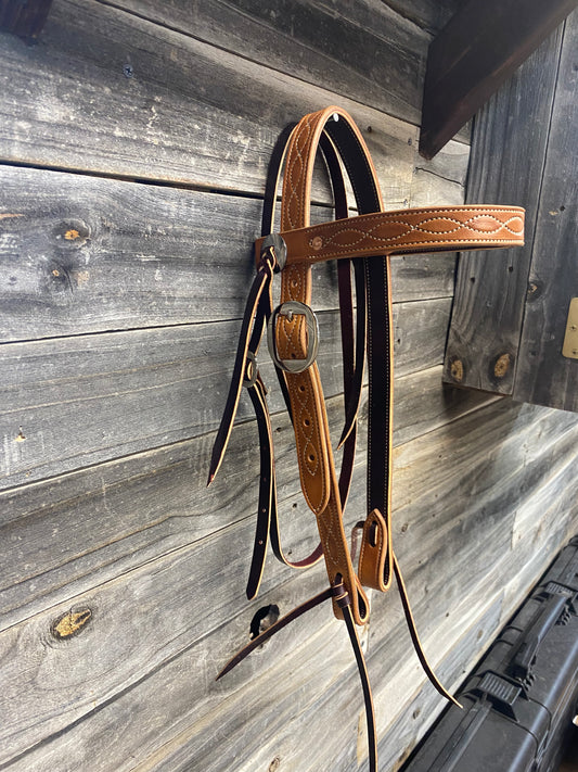 Browband headstall with decorative stitching